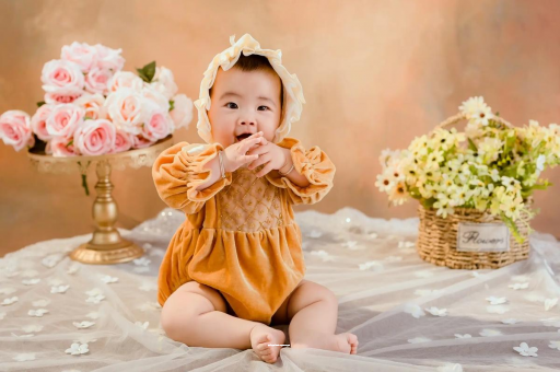 上海四个月宝宝放屁很臭